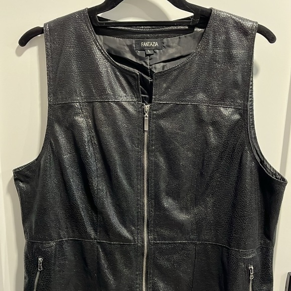 Pebbled Faux Leather Mini Dress Size Large Black - Picture 2 of 7